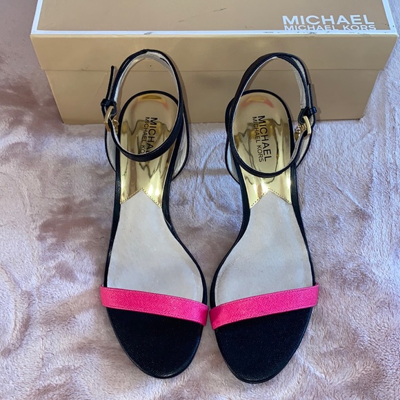 Michael Kors Bridget leather sandals - Picture 3 of 10